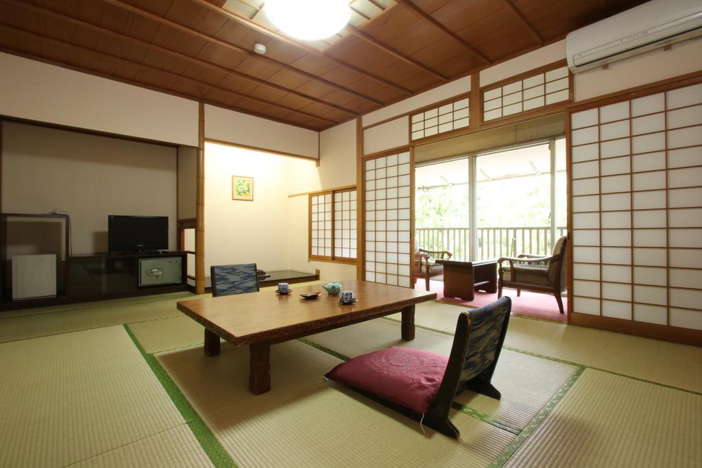 Unzen Yumei Hotel Rum bild